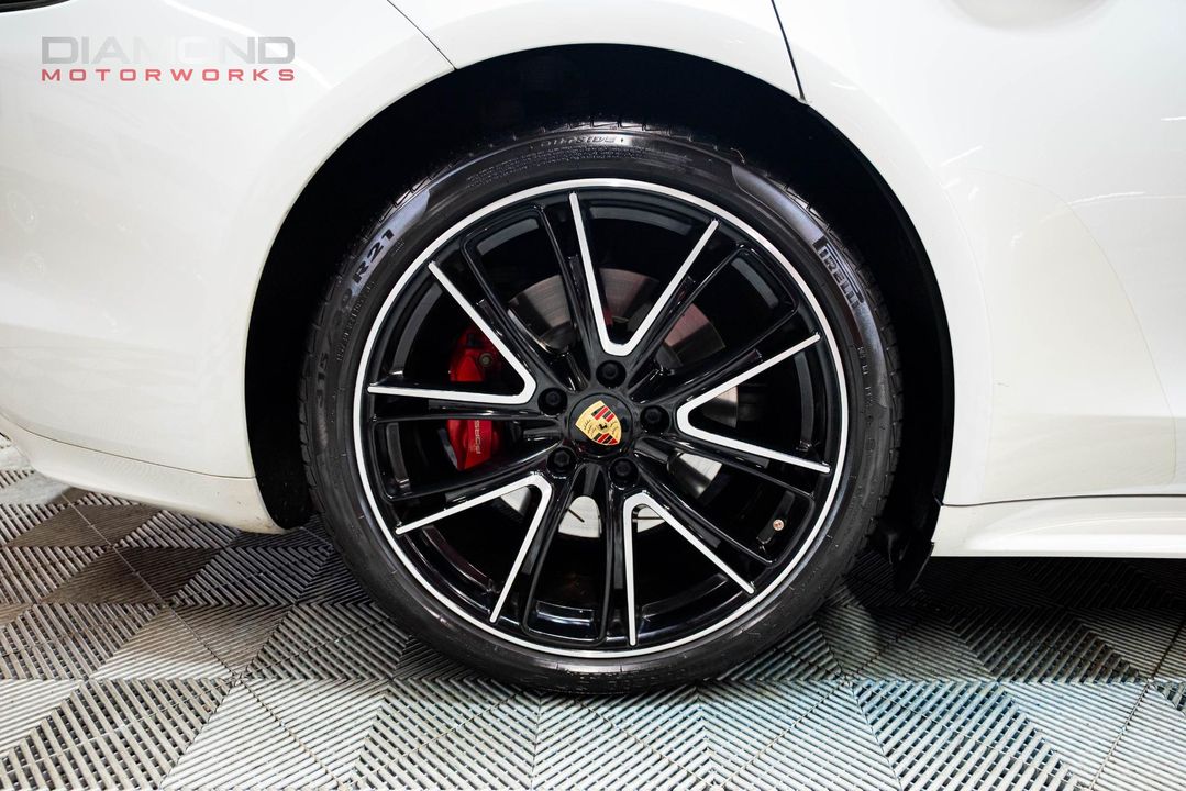 2019 Porsche Panamera