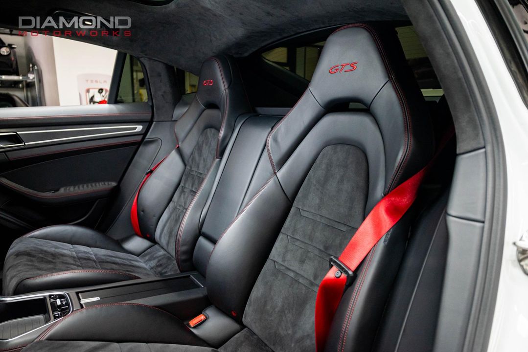2019 Porsche Panamera