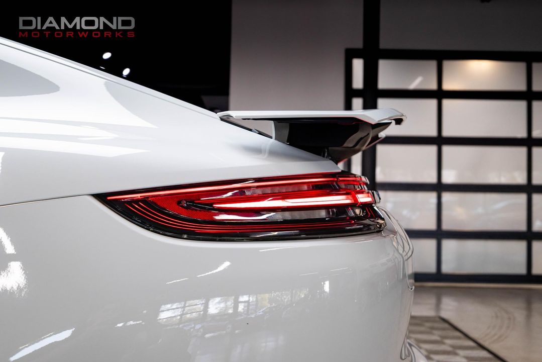 2019 Porsche Panamera