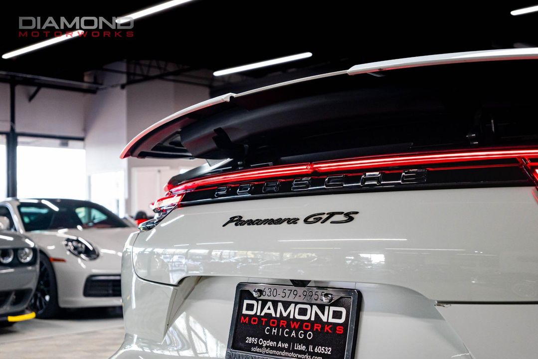2019 Porsche Panamera