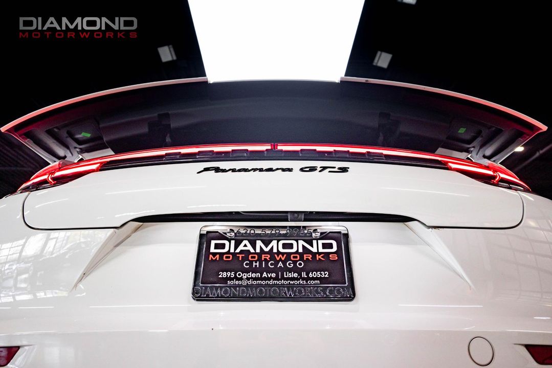 2019 Porsche Panamera