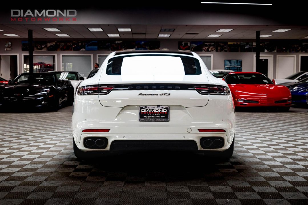 2019 Porsche Panamera