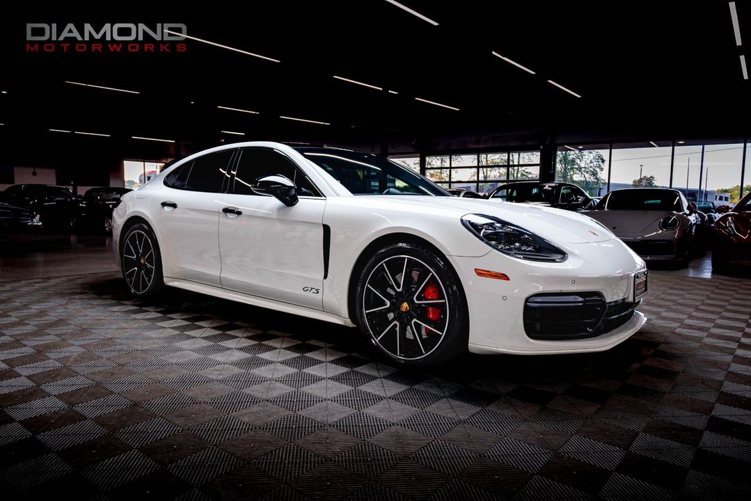 2019 Porsche Panamera