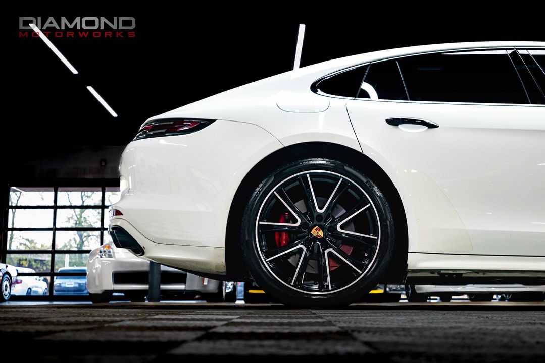 2019 Porsche Panamera