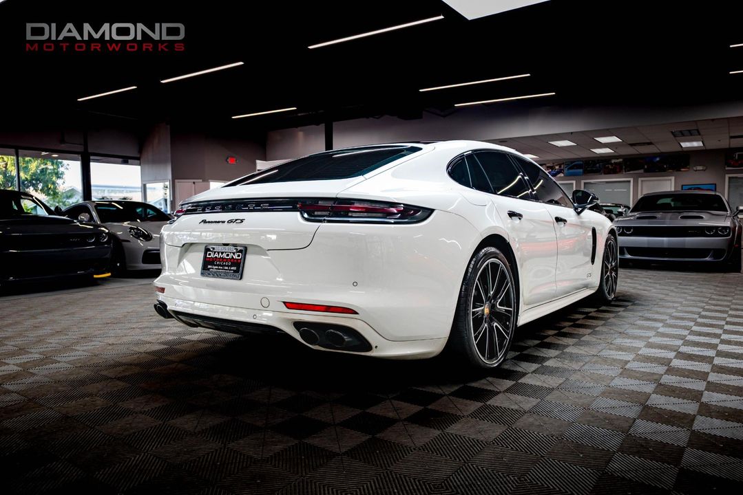 2019 Porsche Panamera