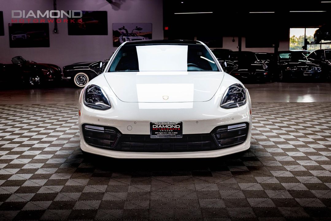 2019 Porsche Panamera