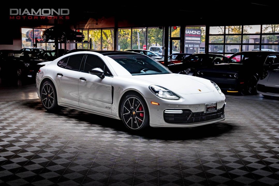 2019 Porsche Panamera