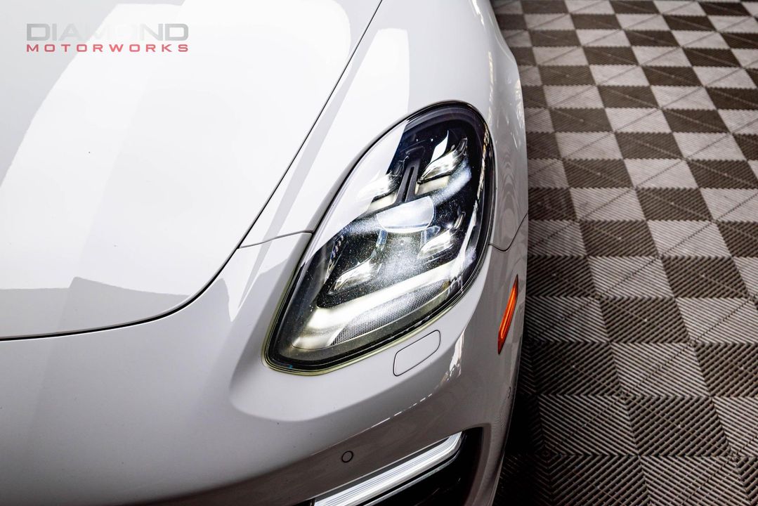 2019 Porsche Panamera