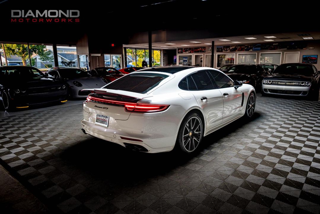 2019 Porsche Panamera