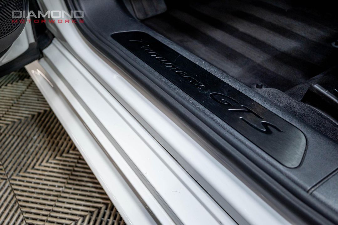 2019 Porsche Panamera
