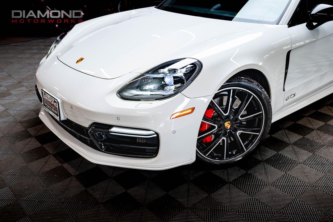 2019 Porsche Panamera