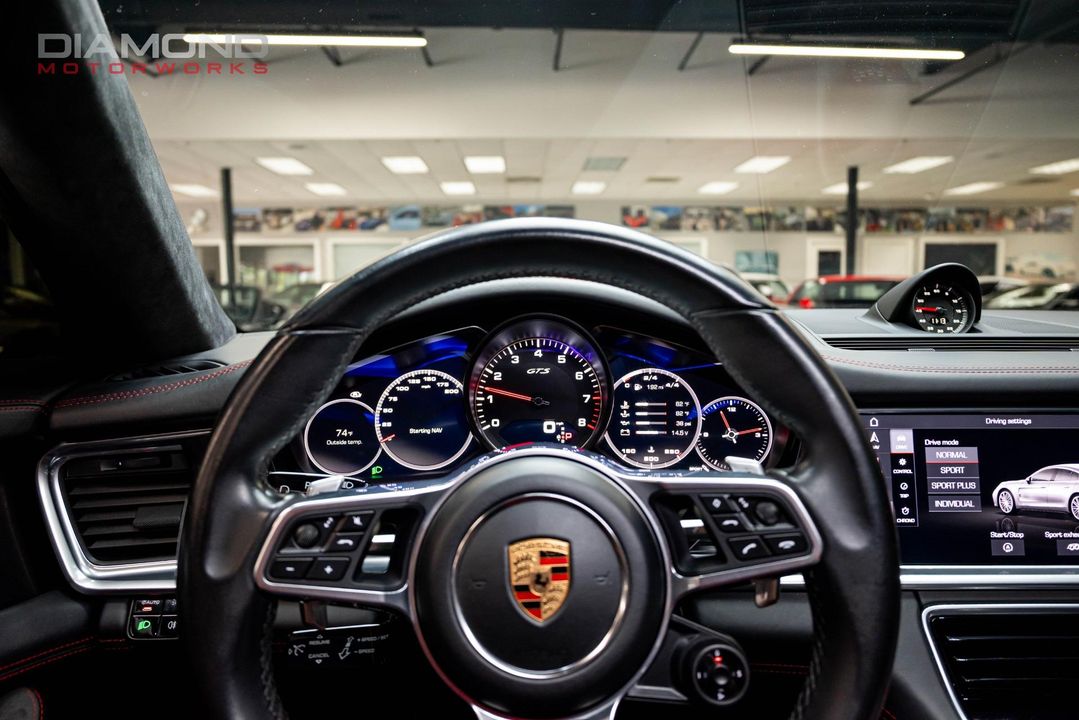 2019 Porsche Panamera