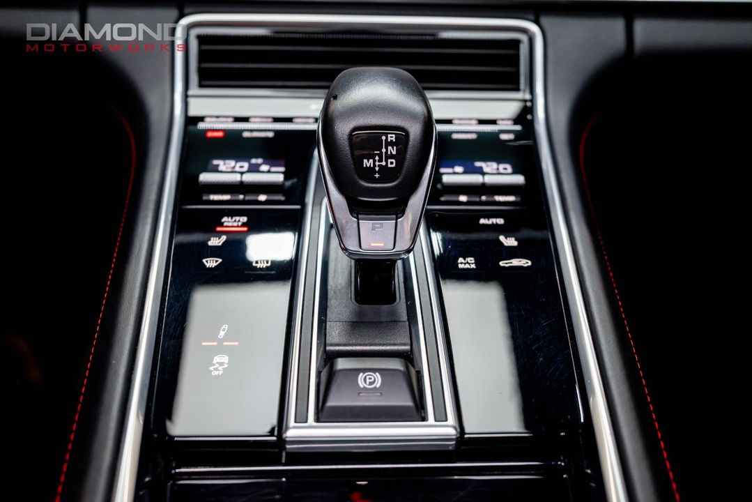 2019 Porsche Panamera