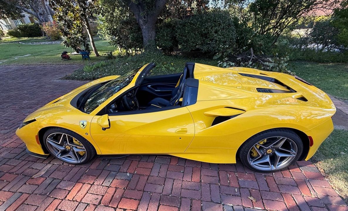 2023 Ferrari F8 Spider