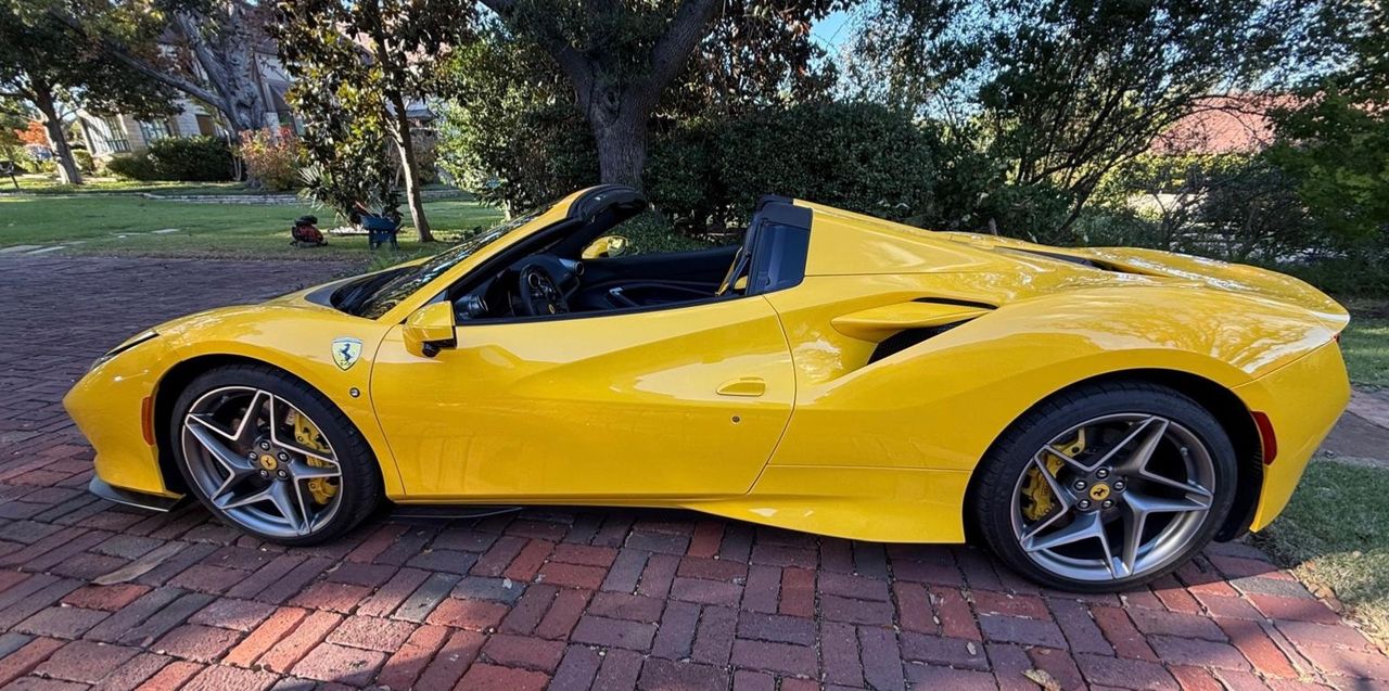 2023 Ferrari F8 Spider
