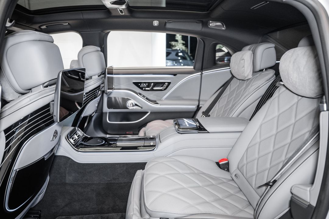2025 Mercedes-Benz S-Class