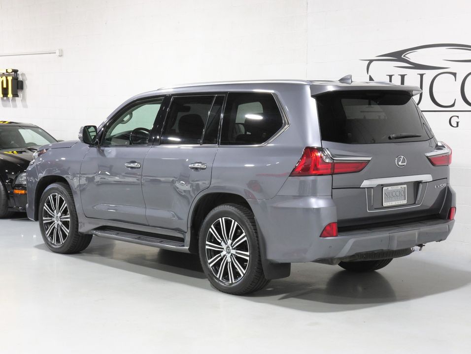 2020 Lexus LX 570