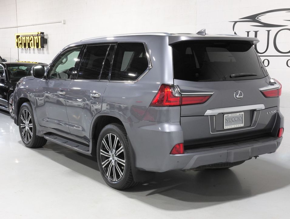 2020 Lexus LX 570