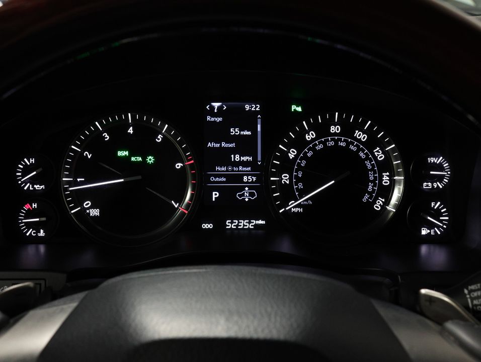 2020 Lexus LX 570