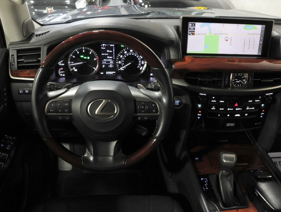 2020 Lexus LX 570