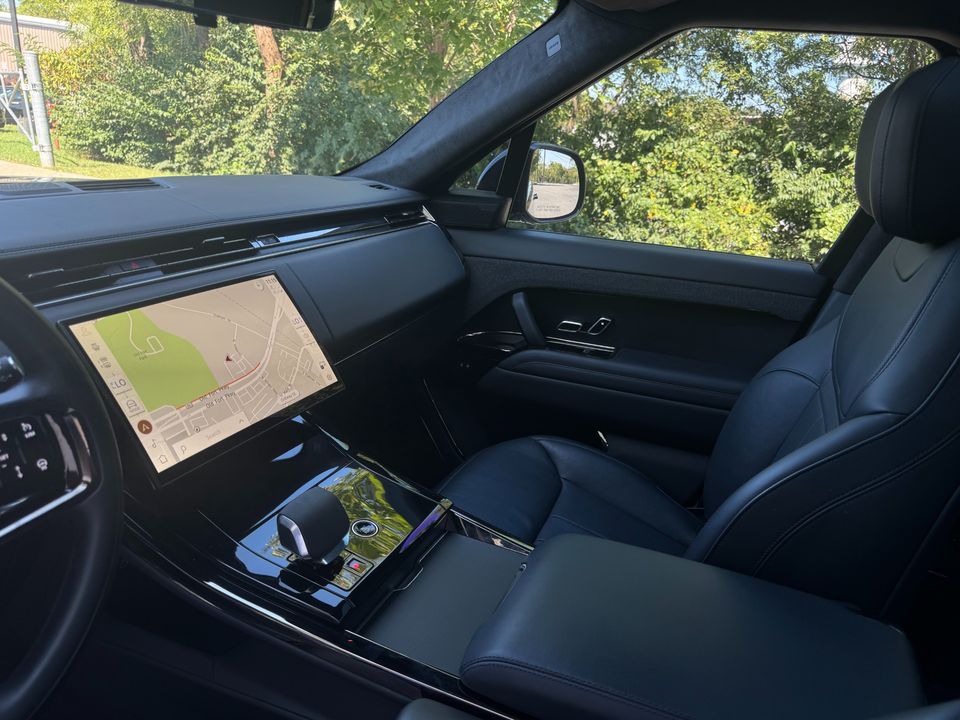 2024 Land Rover Range Rover Sport