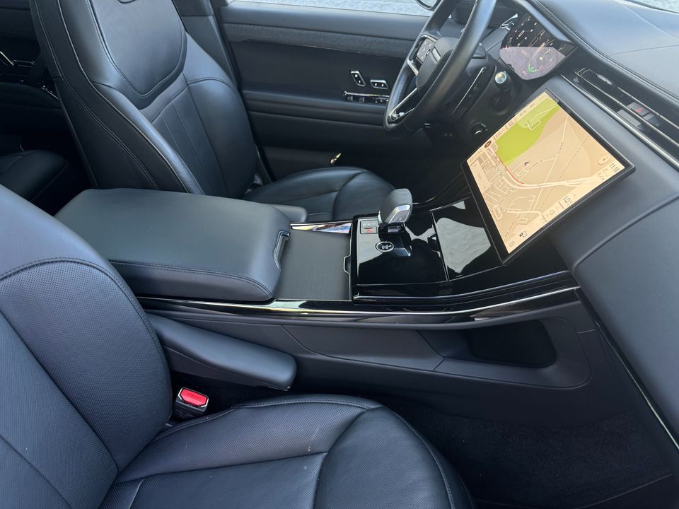2024 Land Rover Range Rover Sport