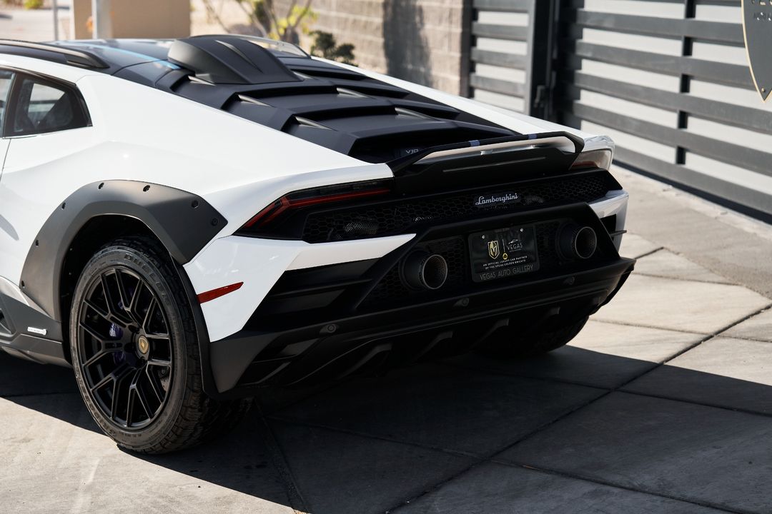 2024 Lamborghini Huracan Sterrato