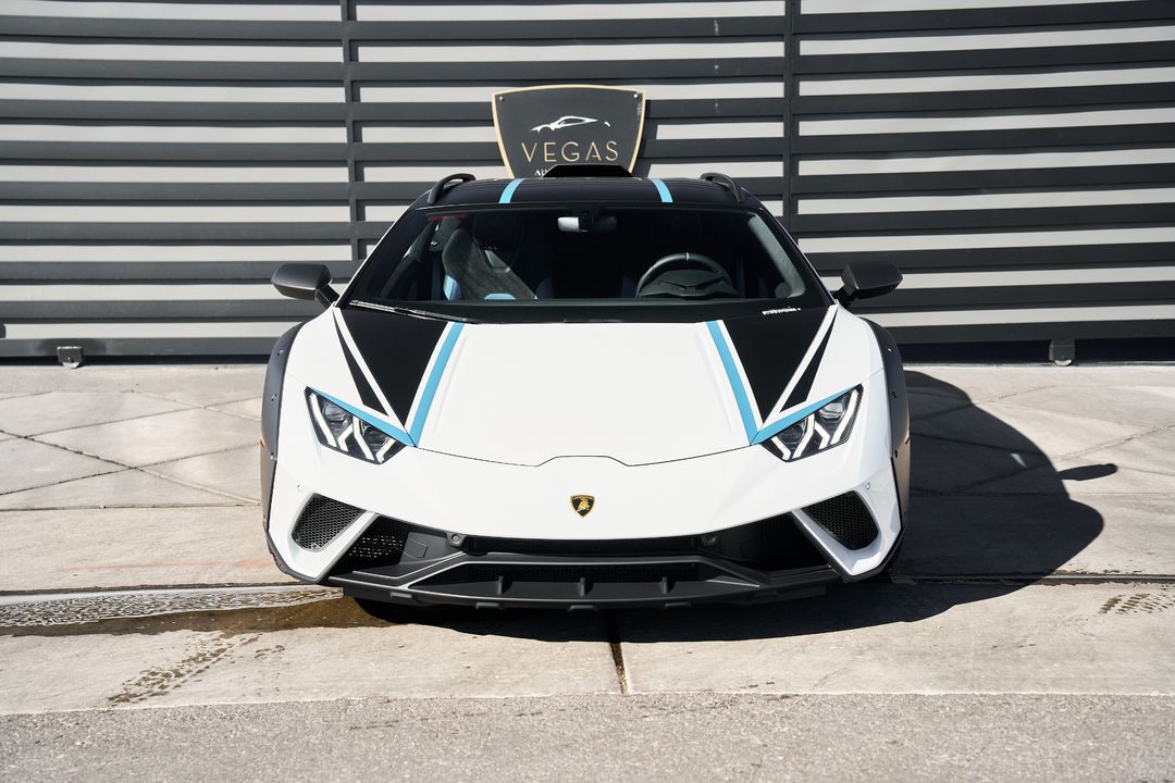 2024 Lamborghini Huracan Sterrato