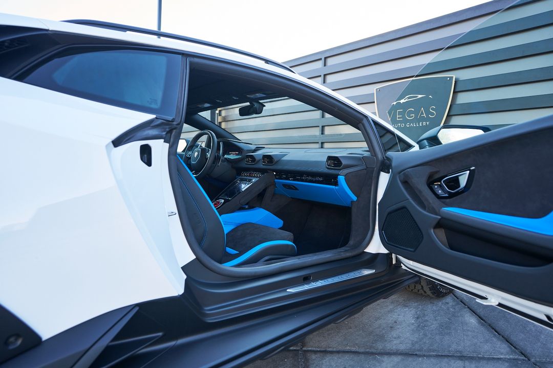 2024 Lamborghini Huracan Sterrato