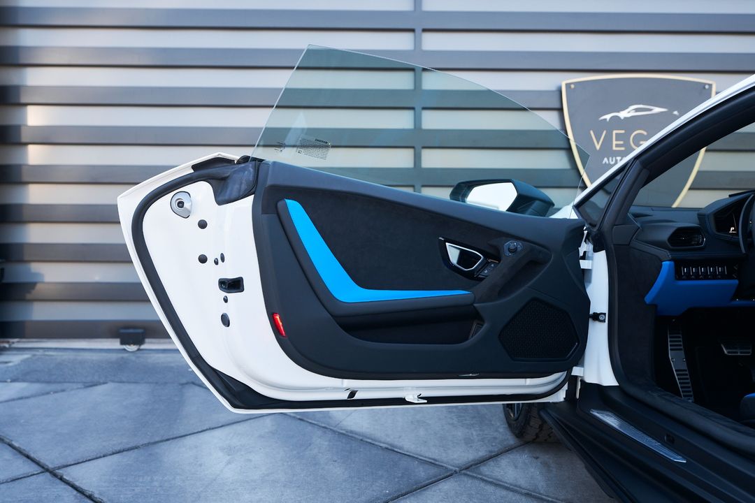 2024 Lamborghini Huracan Sterrato