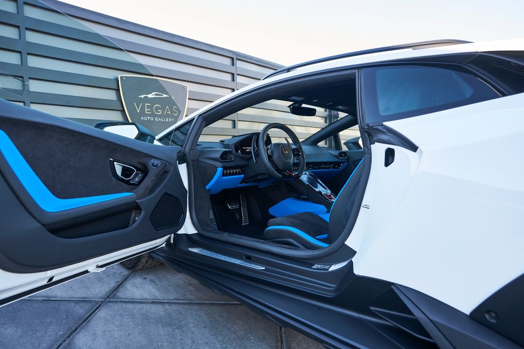 2024 Lamborghini Huracan Sterrato
