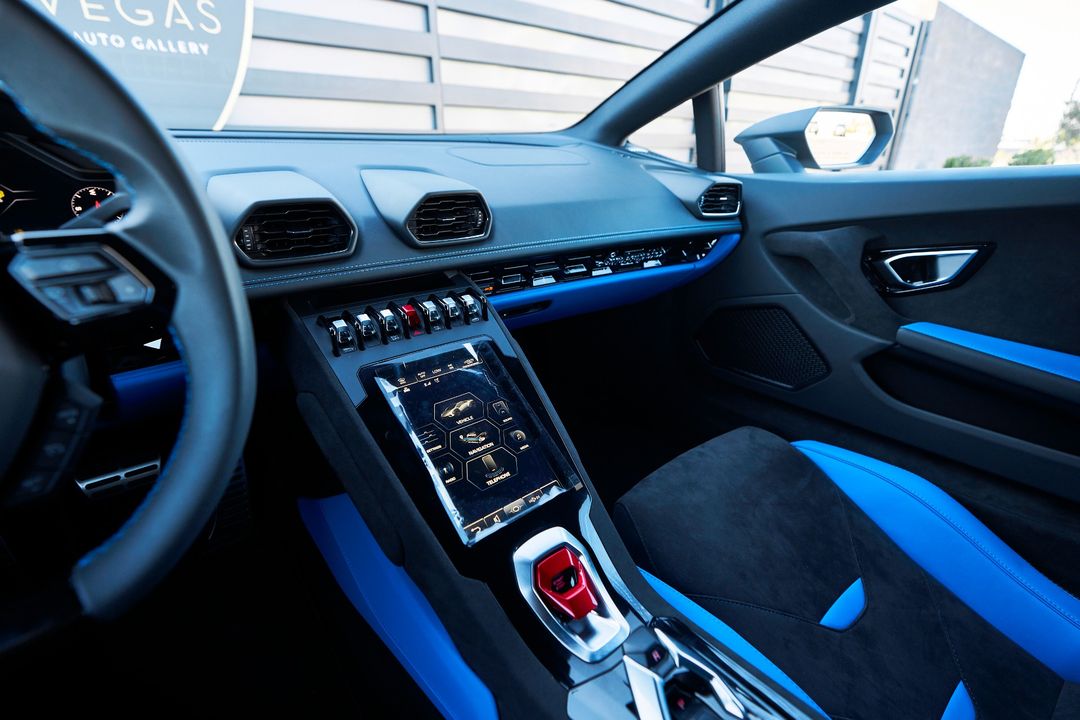 2024 Lamborghini Huracan Sterrato