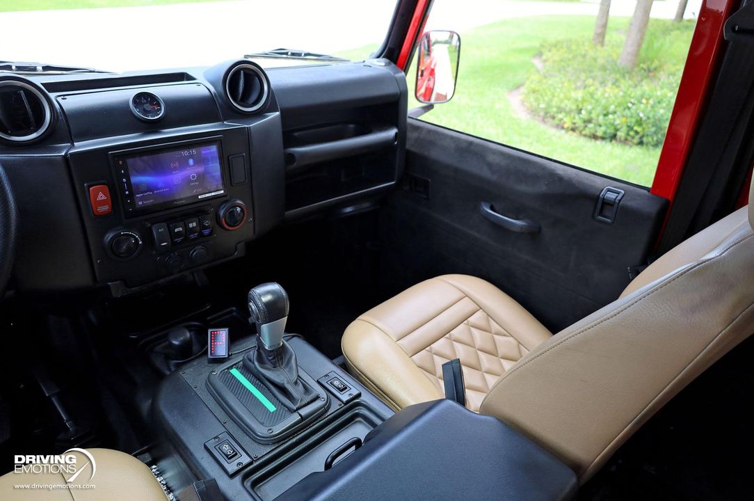 1983 Land Rover Defender