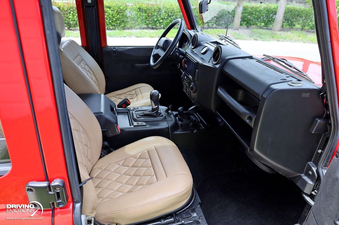 1983 Land Rover Defender
