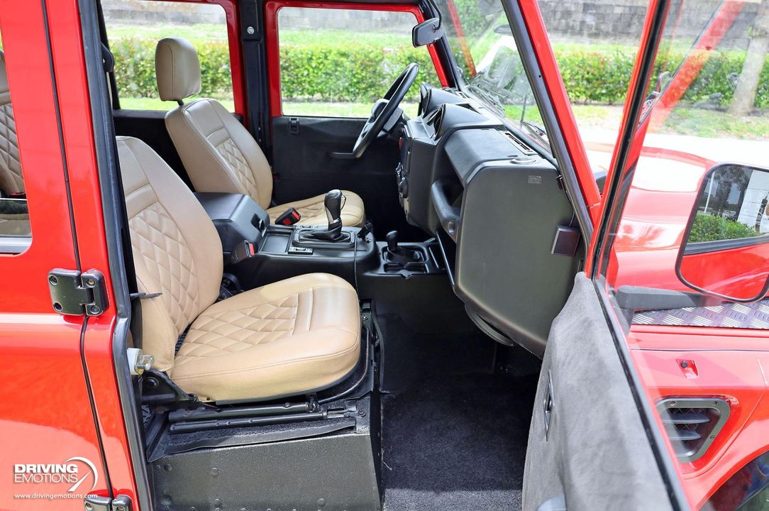 1983 Land Rover Defender