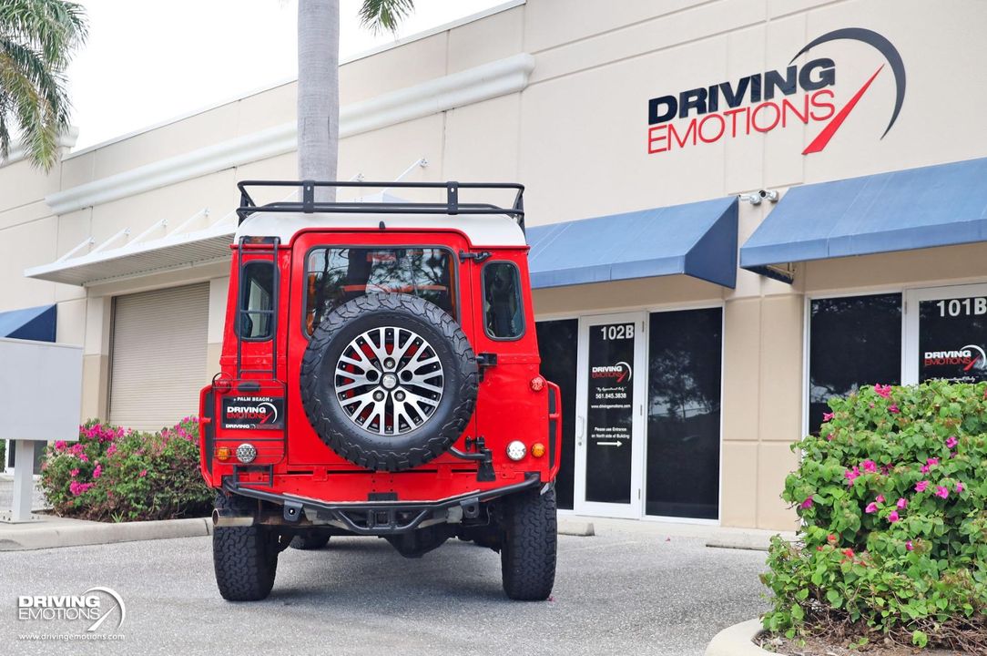 1983 Land Rover Defender