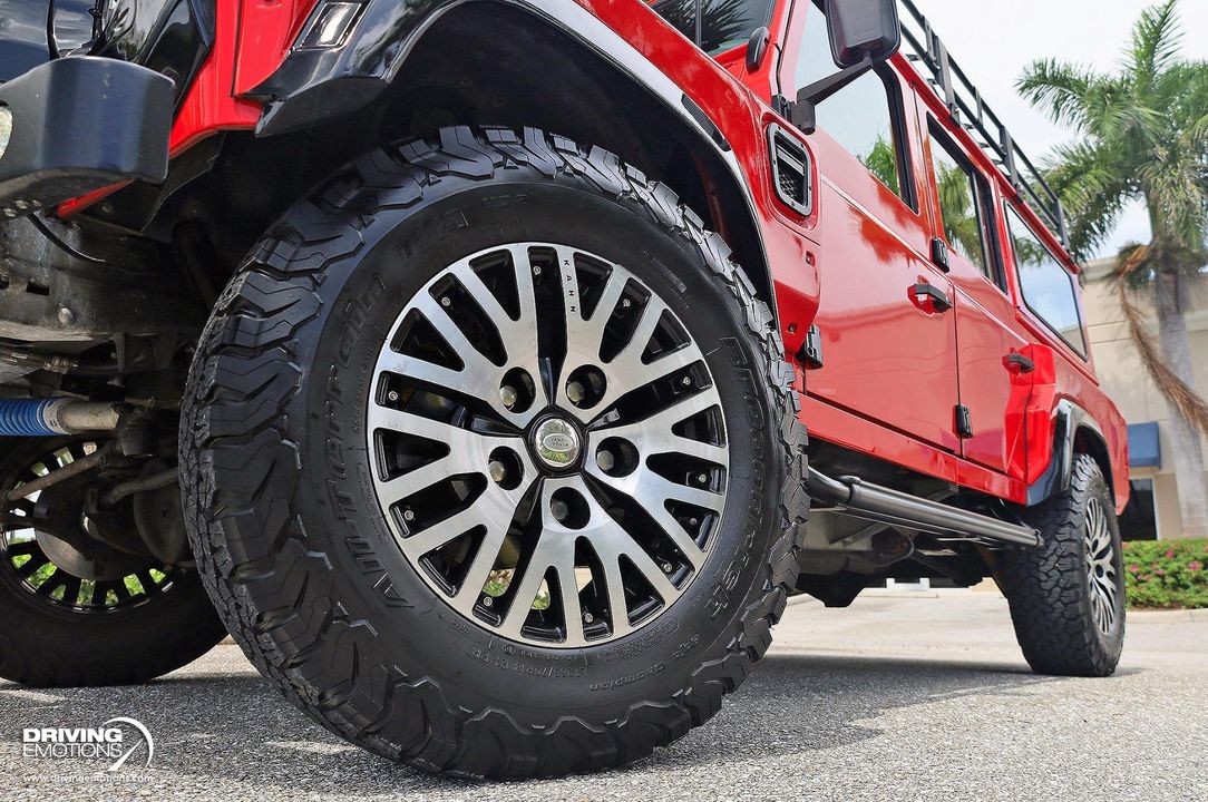 1983 Land Rover Defender