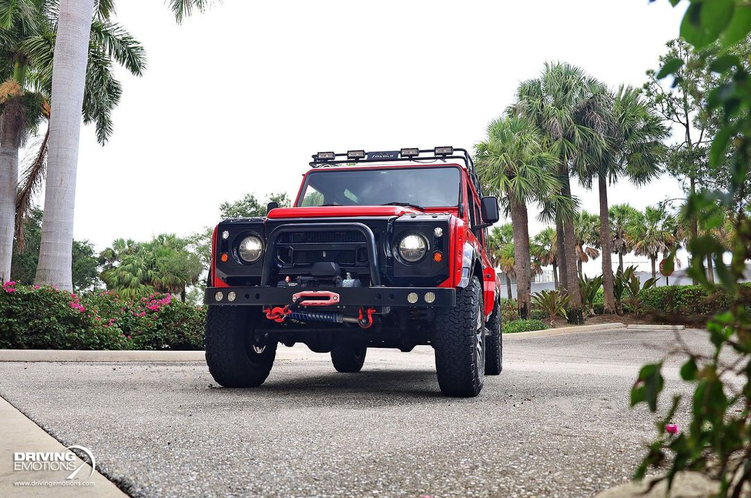 1983 Land Rover Defender