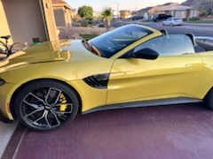 2021 Aston Martin Vantage