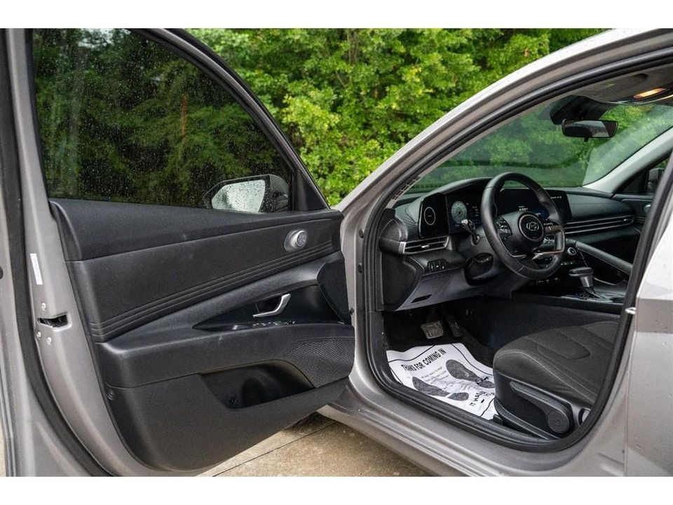 2023 Hyundai Elantra