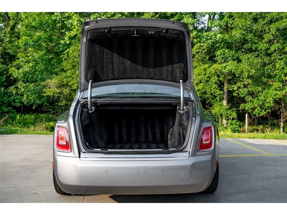 2019 Rolls-Royce Phantom