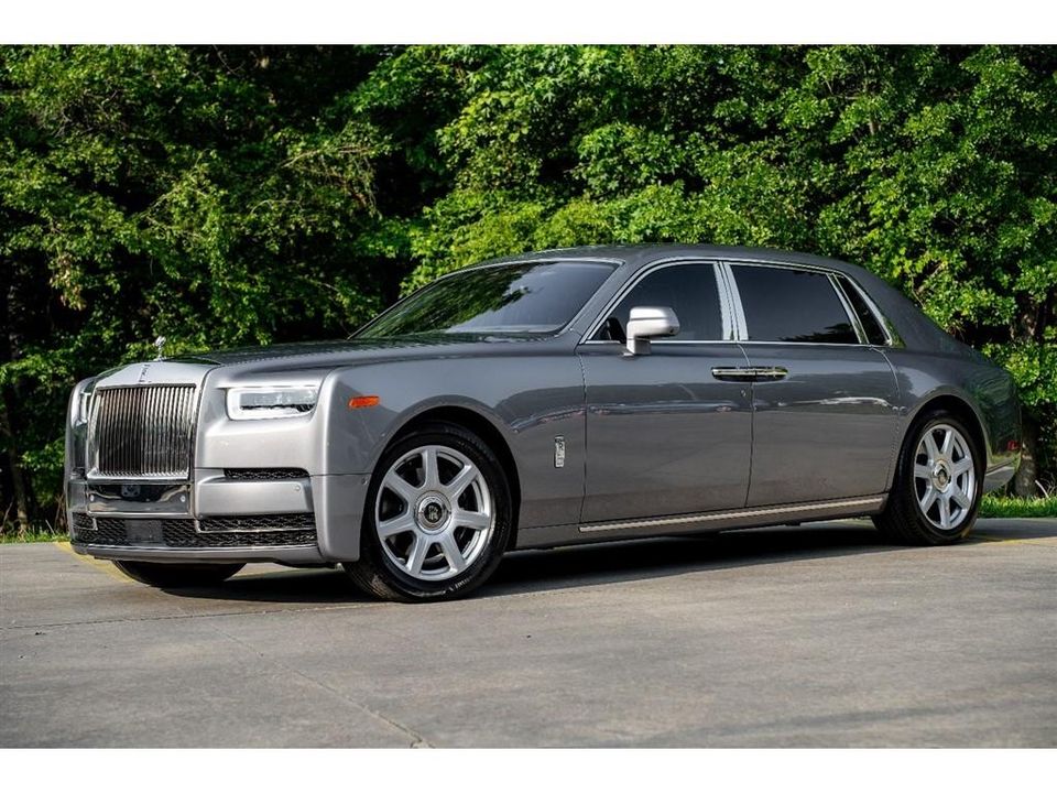 2019 Rolls-Royce Phantom