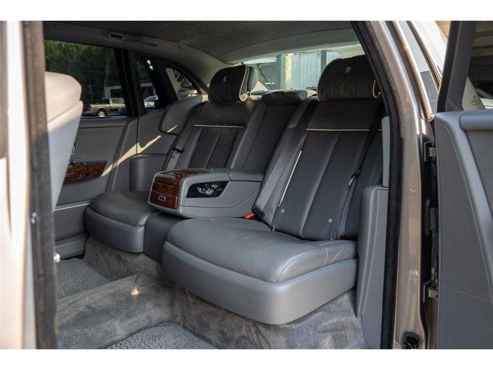 2019 Rolls-Royce Phantom