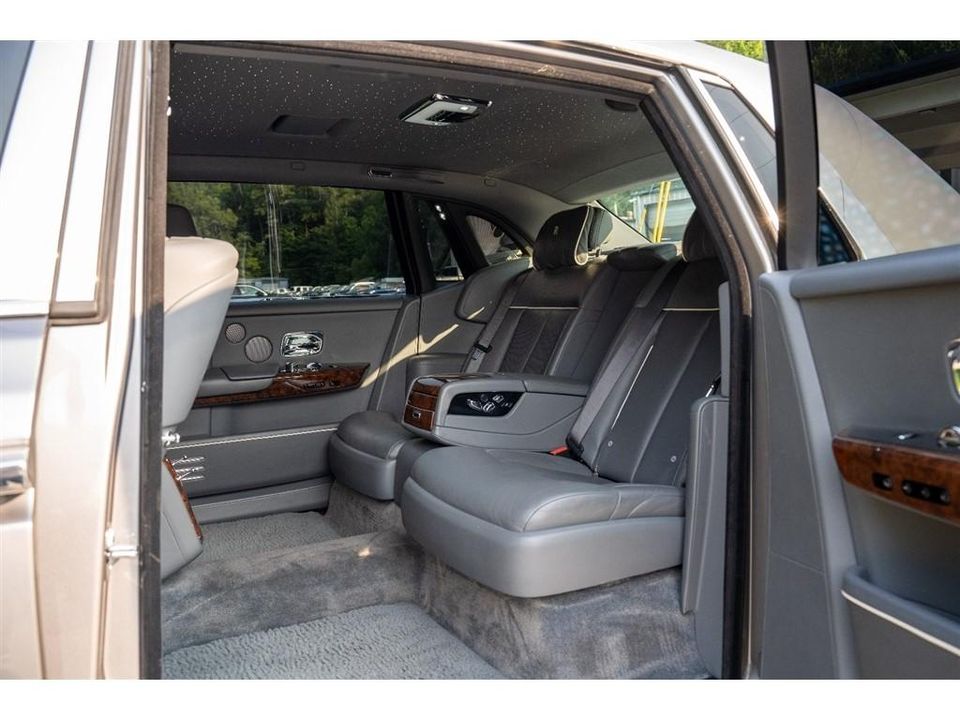 2019 Rolls-Royce Phantom