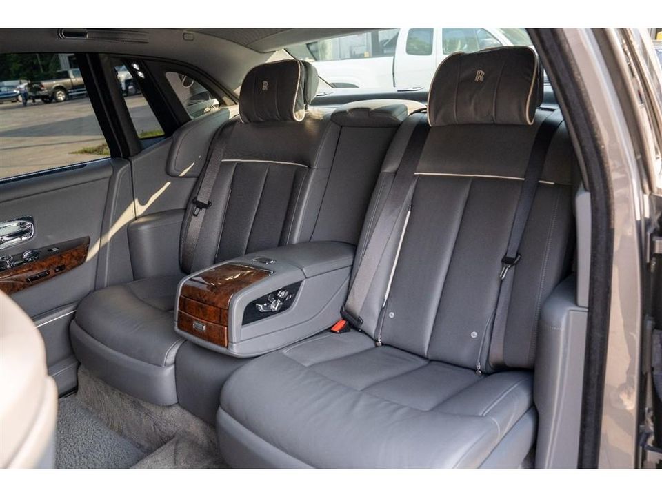 2019 Rolls-Royce Phantom