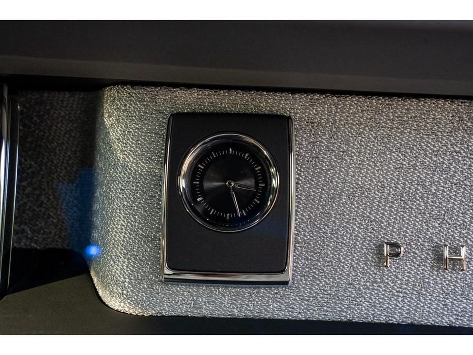 2019 Rolls-Royce Phantom