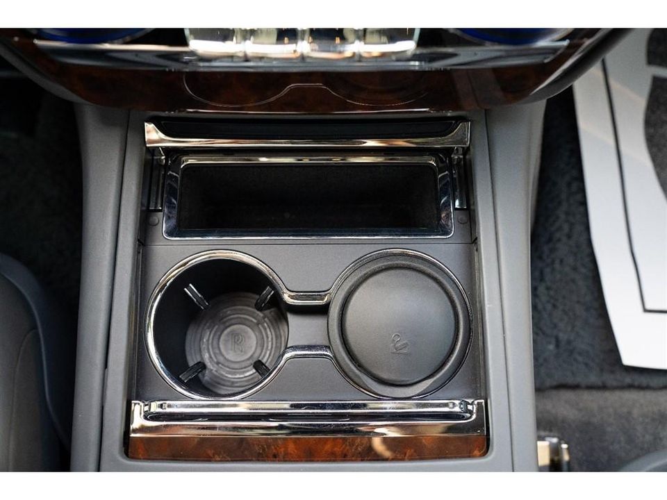 2019 Rolls-Royce Phantom