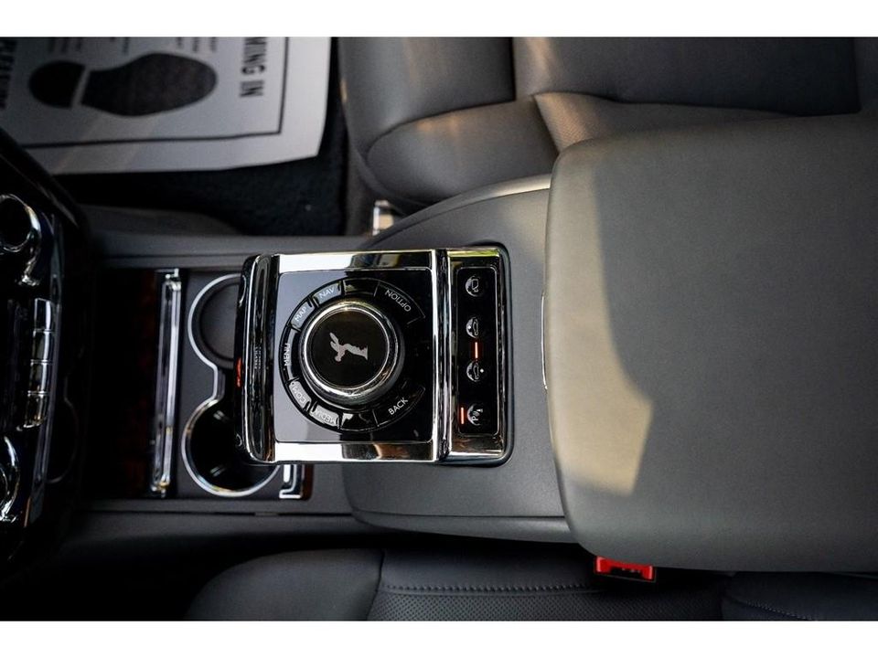 2019 Rolls-Royce Phantom