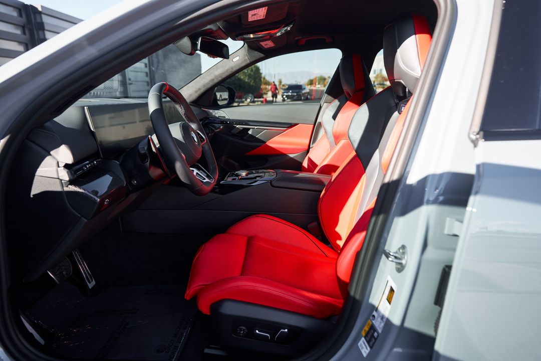 2025 BMW M5