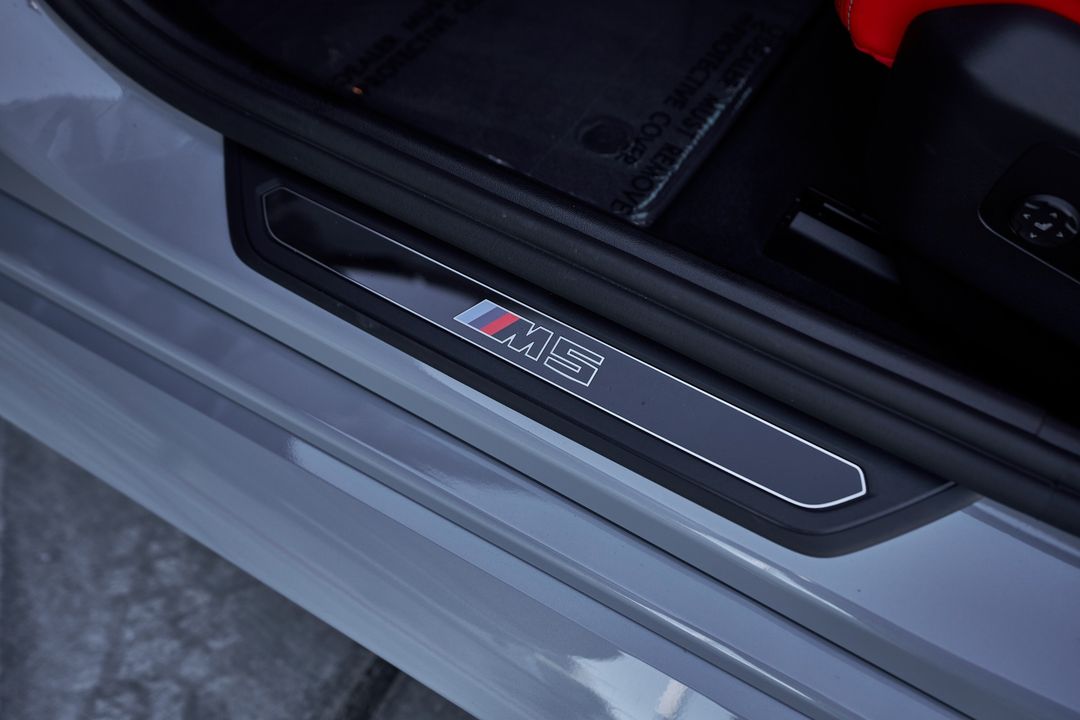 2025 BMW M5